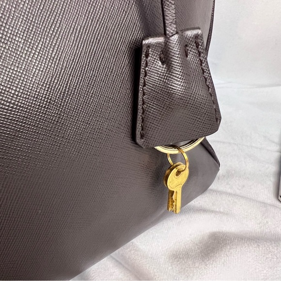 PRADA 
Saffiano Lux Large Tote Cocoa Brown - Picture 9 of 16